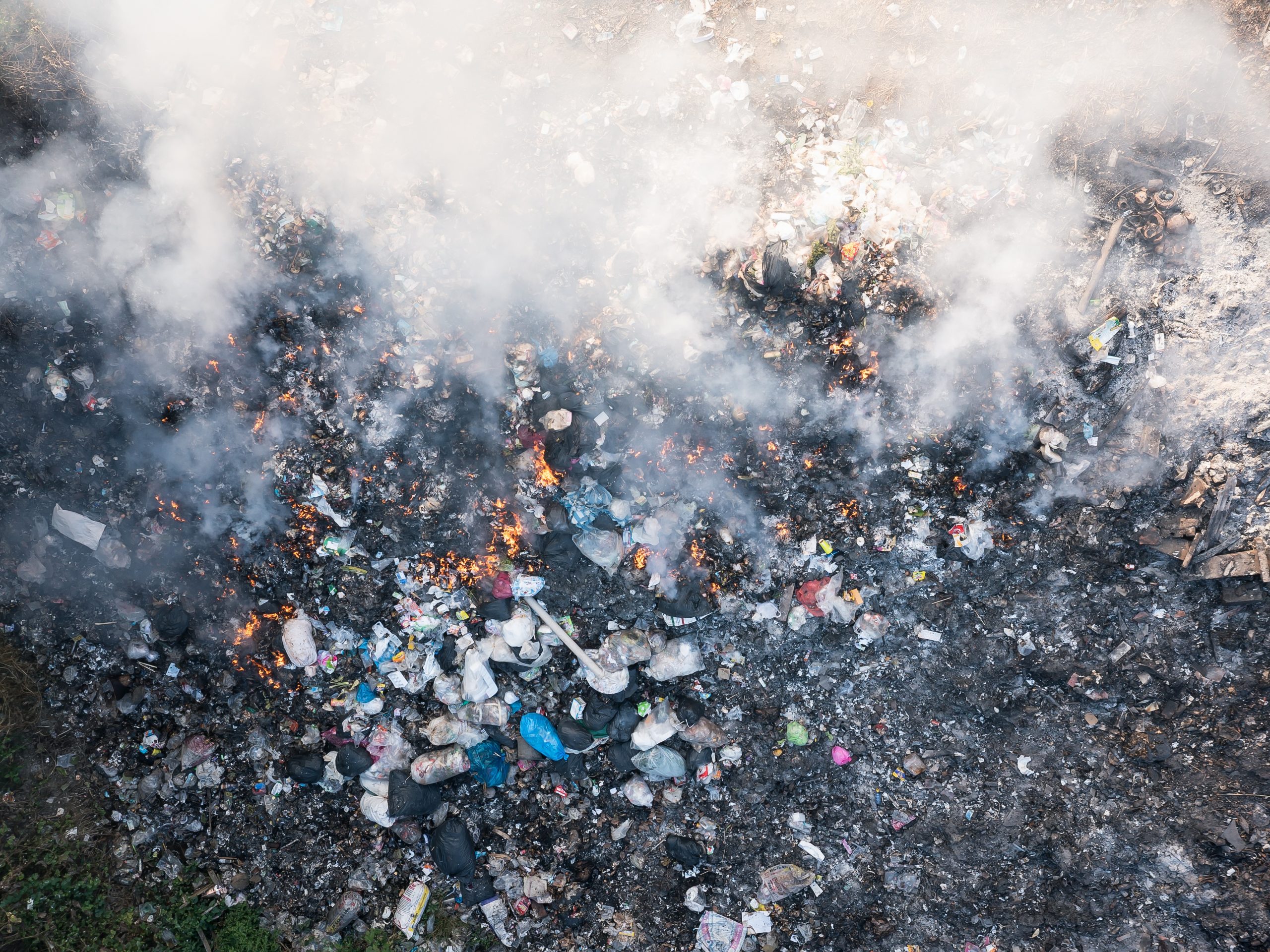 Il manuale ISPRA CINEAS per la prevenzione e la gestione del danno ambientale in casi di incendio presso gli impianti di gestione dei rifiuti