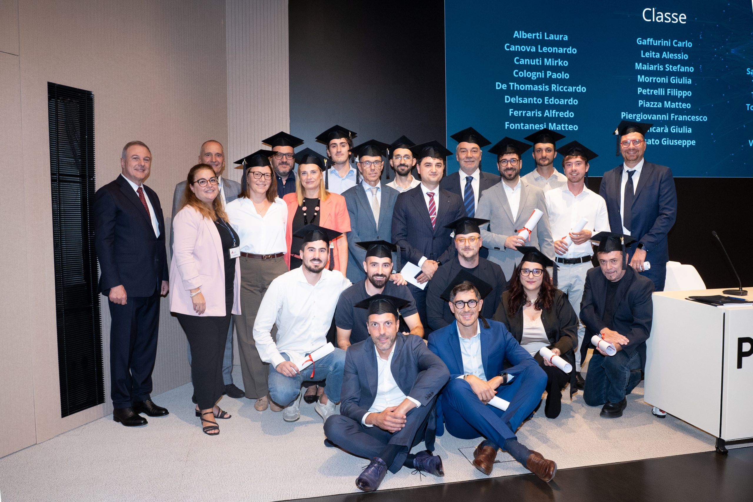 gruppo diplomati master cineas